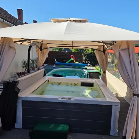 Váradi Affittacamere