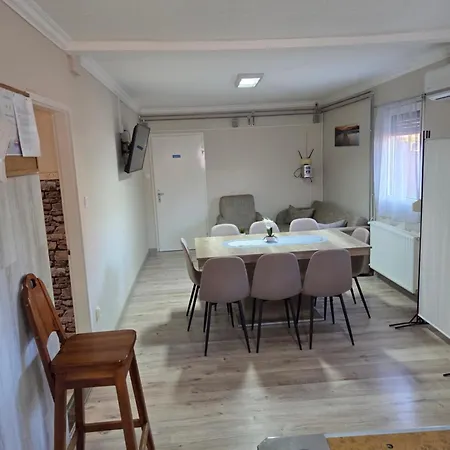 Pensionat Varadi